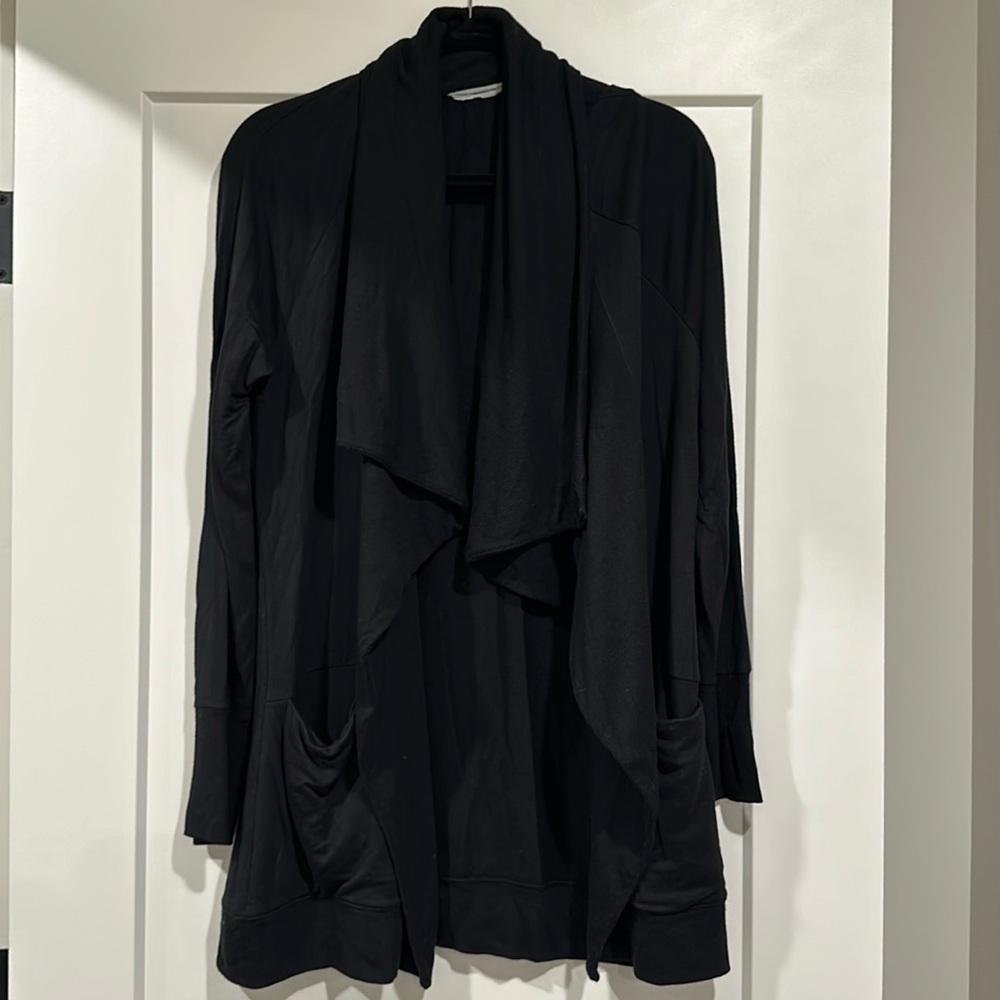 Athleta studio wrap black magnetic closure cardigan, size small